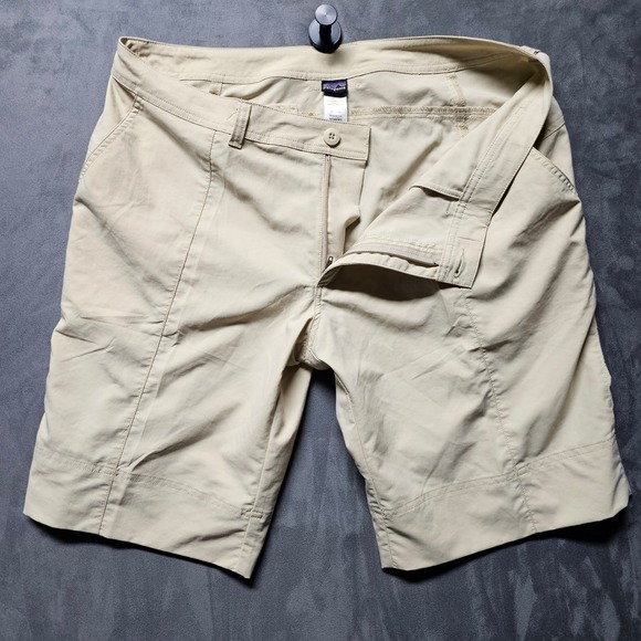 Patagonia Pants - Patagonia Womens Tan Hiking Shorts Size 14 Nylon Blend Active Outdoor Travel